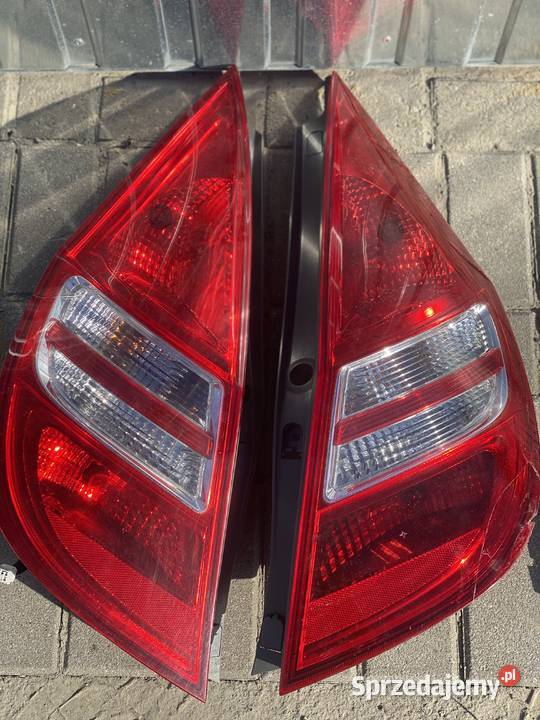 LampyTył Tylne Hyundai I 30 HB EUropa lewe mazowieckie Warszawa