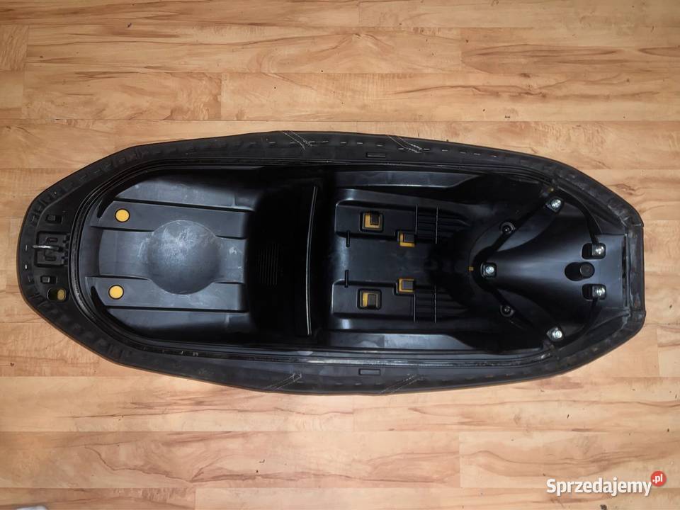 siedzenie kanapa Honda NSS 125 FORZA Siedzenia wielkopolskie Ostrów Wielkopolski