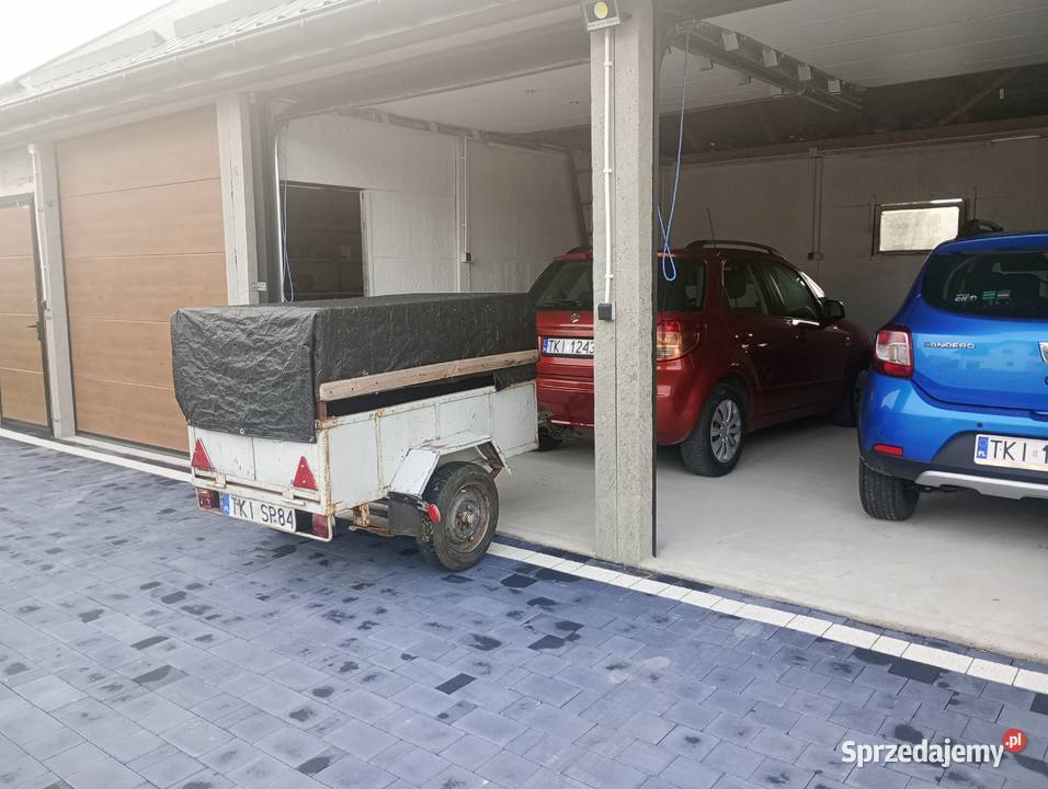 Przyczepka samochodowa zarejestrowanaplandeka Huta Nowa