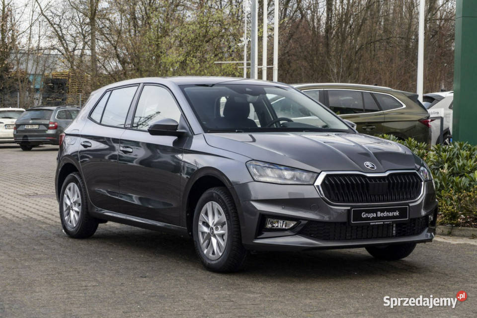 koda Fabia Drive 10 MPI 80 Dostępny ręki IV 2021 ESP łódzkie
