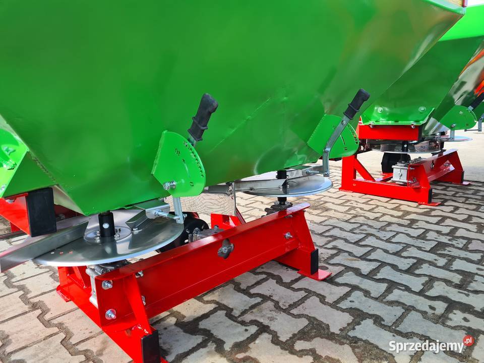 ROZSIEWAcz nawozu 2 1 talerzowy gwarancja nieuszkodzony Nawożenie Lipka