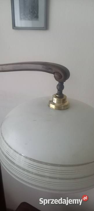 Drewniana lampa podłogowa ze stolikiem ruchome Skierniewice