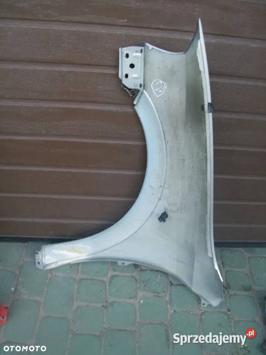 Błotnik prawy OPEL ASTRA II G Radom sprzedam