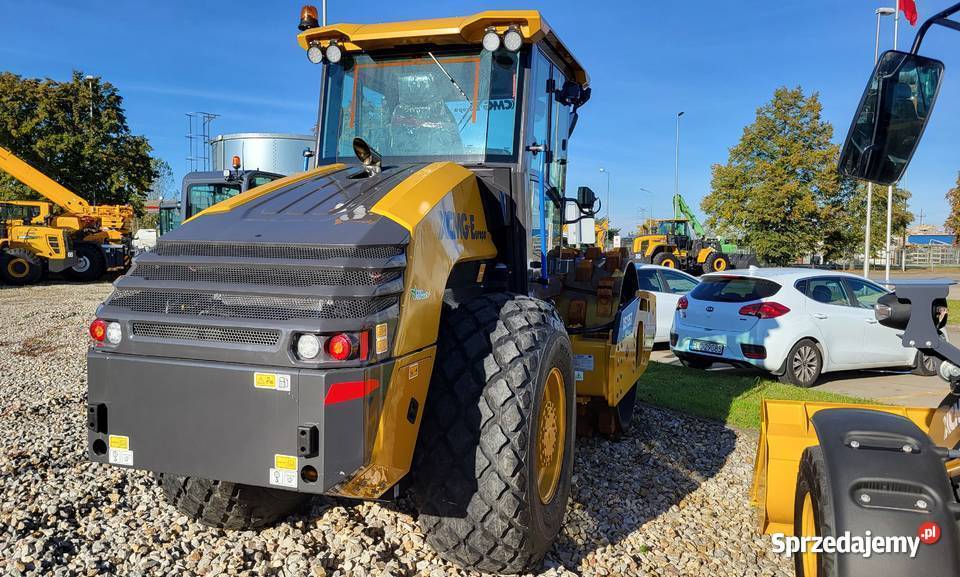 WALEC DROGOWY WIBRACYJNY XCMG XS135T 2025 Rok produkcji 2025 Olsztyn