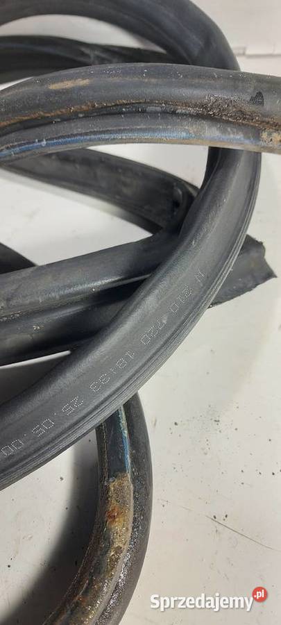 Uszczelka drzwi prawa przód mercedes w210 osobowe Karoseria Zbąszyń
