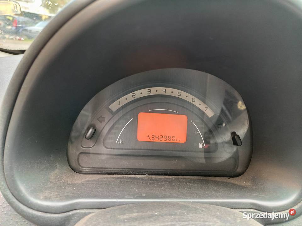 Citroen C3 14 52 kW 2004 r dawca części Rok produkcji 2004 Szklarka Myślniewska