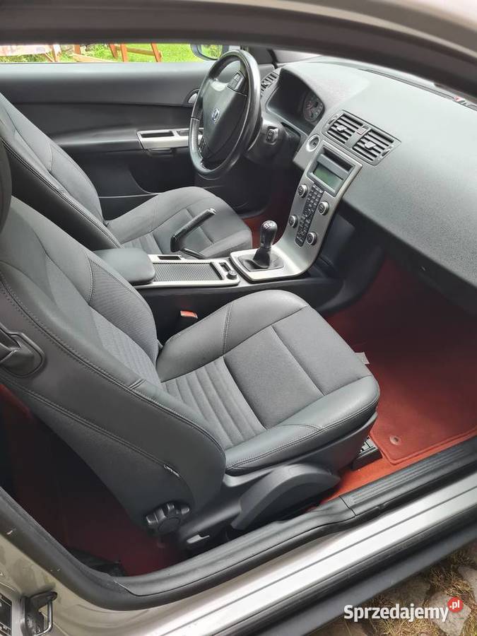 SPRZEDAM ZADBANE VOLVO C30 20D 2007 garażowany