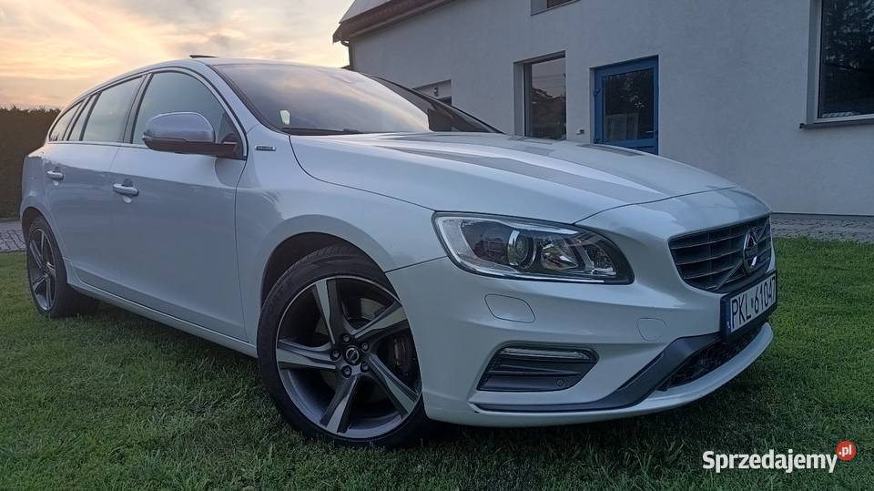 Volvo V60 plugin Kościelec