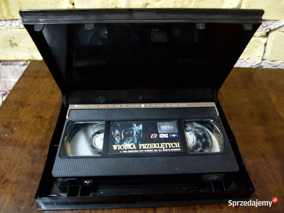 Kaseta VHS Film Wioska Przeklętych Retro Film Łódź