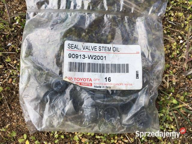 Uszczelniacze zaworowe x16 Toyota 90913W2001 1ad osobowe Białystok