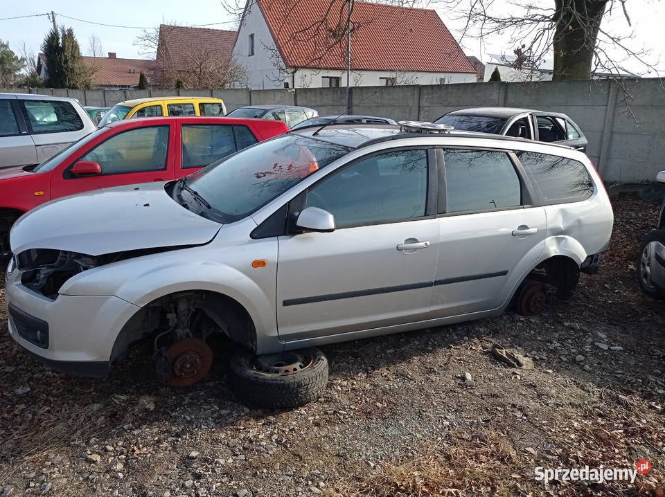 Ford Focus 16 TDCi 80 kW 2006 r dawca części wielkopolskie Szklarka Myślniewska