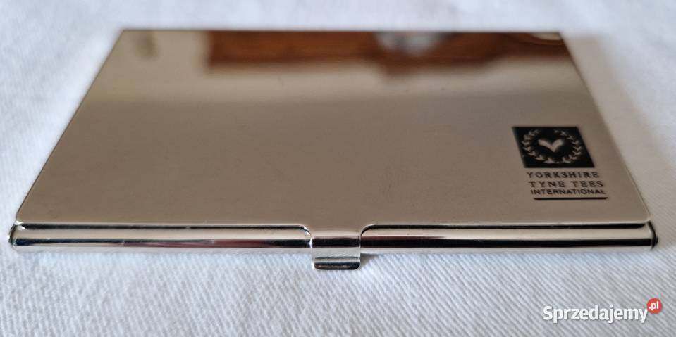 Metalowe etui na wizytówki z logo YorkshireTyne