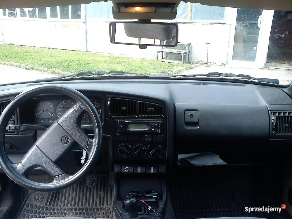 Volkswagen Passat B3 kombi radio / CD