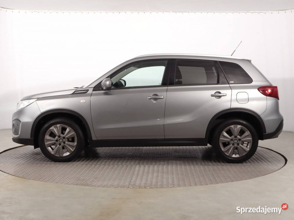 Suzuki Vitara 10 BoosterJet kamera cofania Vitara Katowice sprzedam