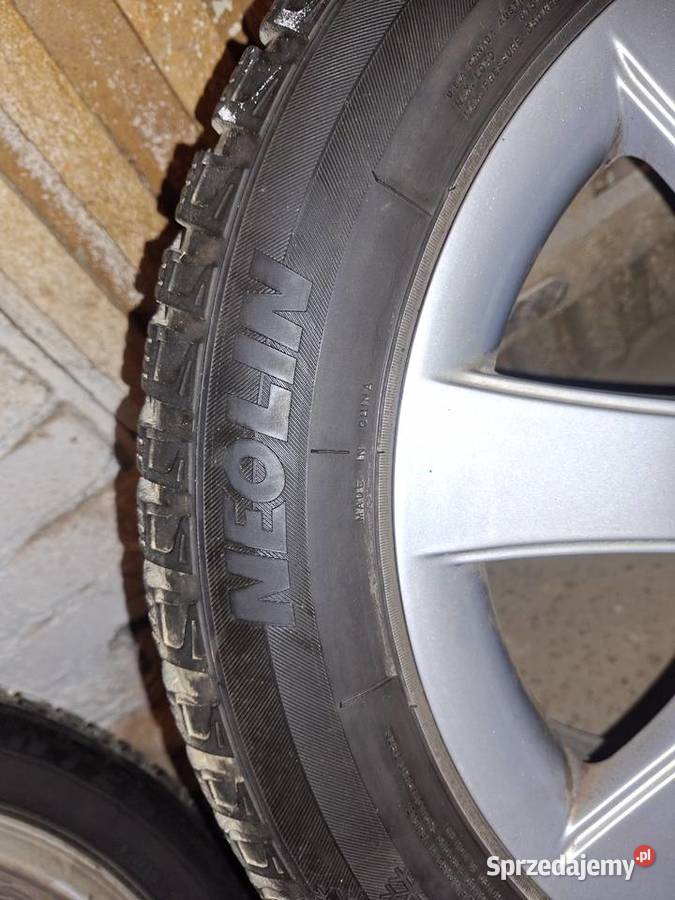 Sprzedam opony zimowe z alufelgami Sanok sprzedam