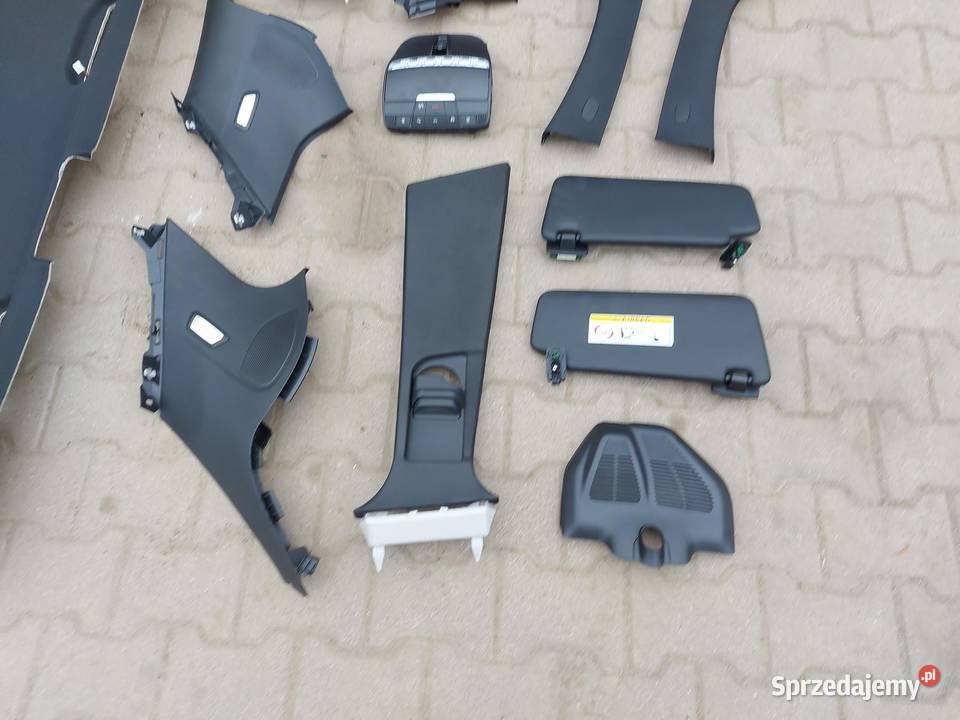 Mercedes EQC 400 W293 PODSUFITKA PLASTIKI KPL