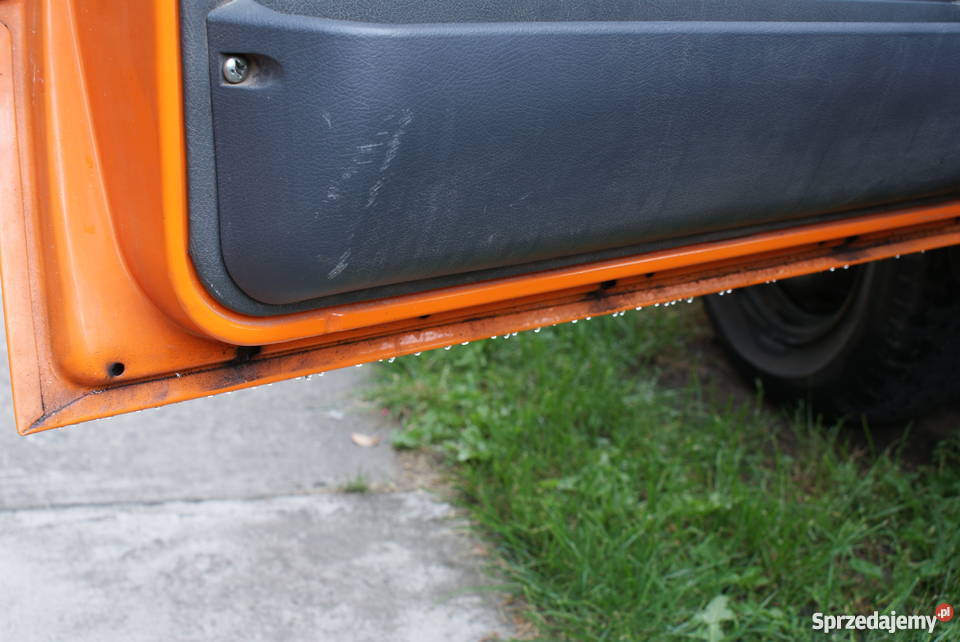 polonez truck w malowania pomarańczowy Motoryzacja Zduńska Wola