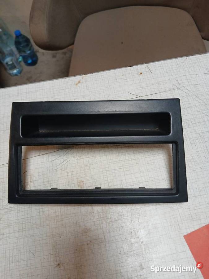 Opel meriva a ramka radia Rok produkcji 2004 Osłony i zaślepki