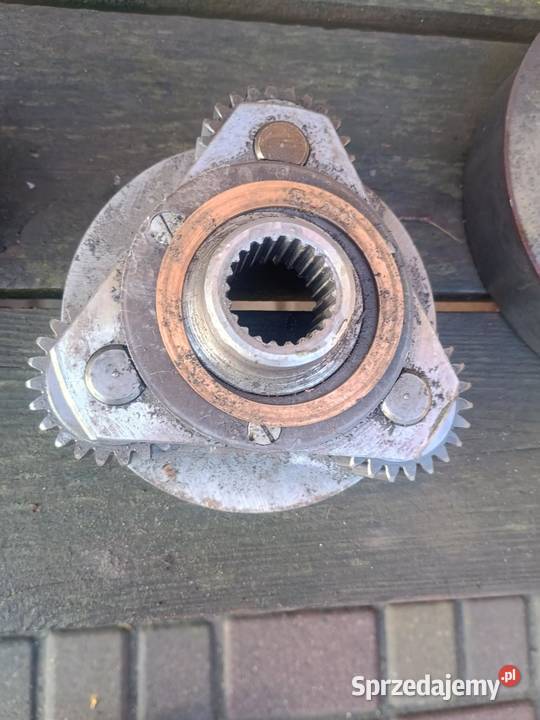 Wzmacniacz momentu ursus c385 Lubraniec