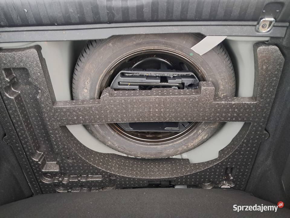 PEUGEOT 2008 Rok produkcji 2017 Pleszew sprzedam