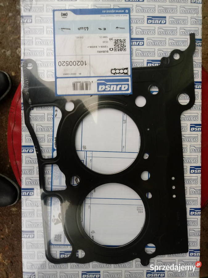 Subaru 20 D uszczelka głowicy prawa nowa Sieradz sprzedam