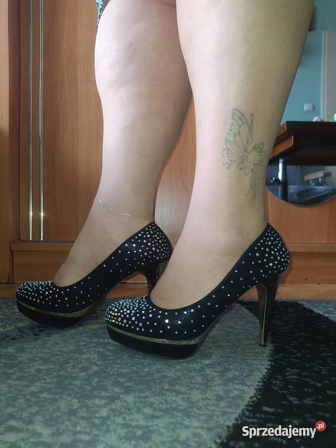 Piękne nowe czarne wysokie szpilki z dżetami Ostrów Wielkopolski