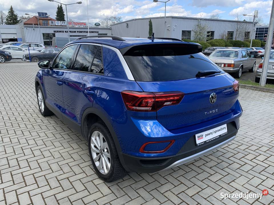 Volkswagen TRoc Life pakiety 15 TSI ACT 150 Rok produkcji 2022 sprzedam