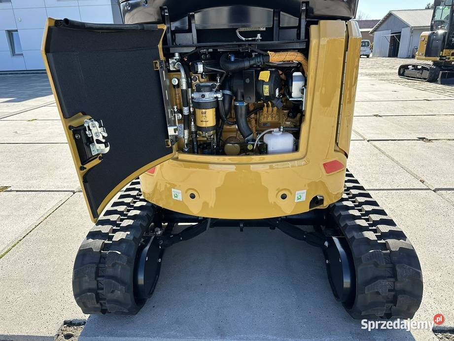 FABRYCZNIE NOWA MINIKOPARKA CATERPILLAR 302 CR
