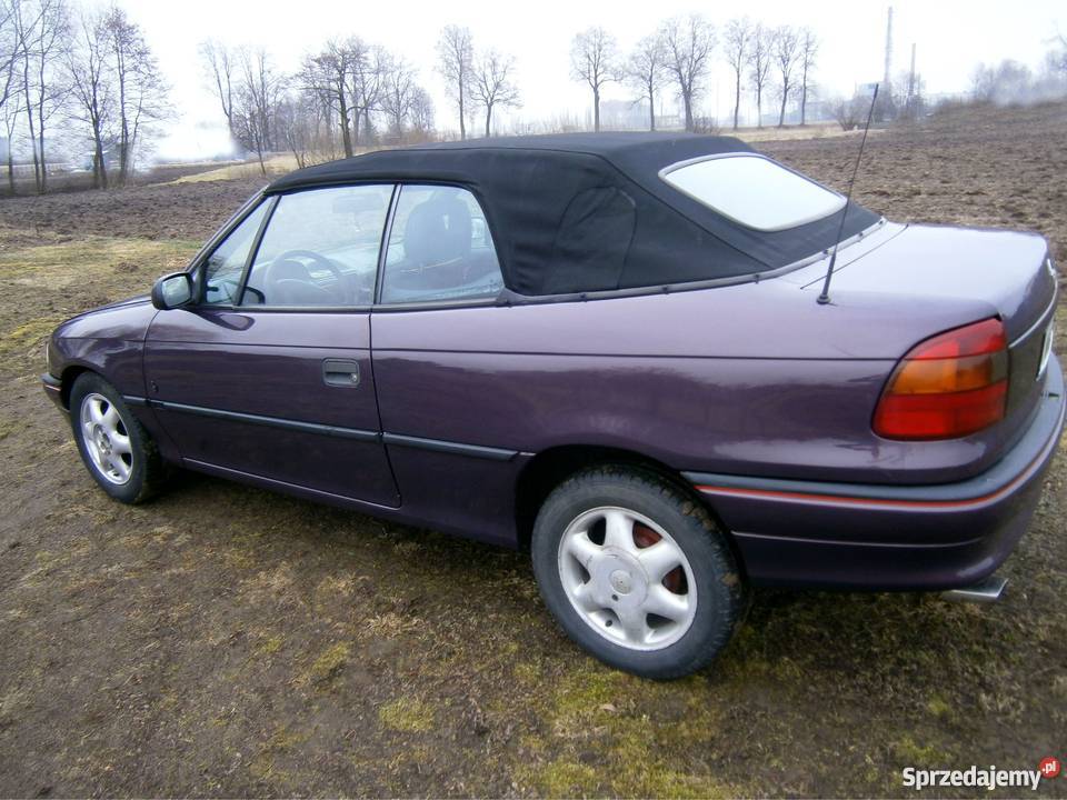 Opel Astra CABRIO Bertone 16 8v LPG alu bez 1598cm3 Olsztyn