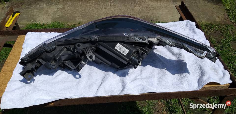 Toyota COROLLA Sedan 20182022 lampa Prawa Full osobowe Nowy Dwór Mazowiecki sprzedam