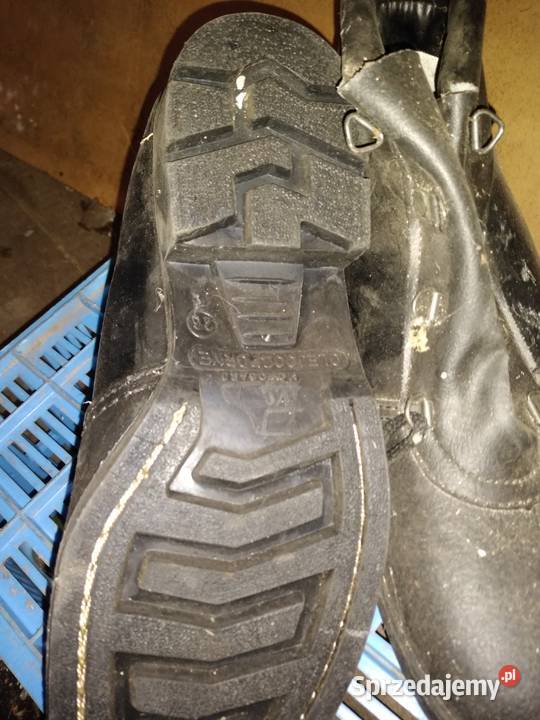 Nowe buty robocze skórzane z PRL Mniszków