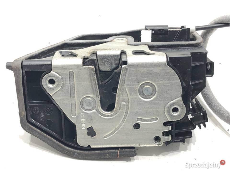 ZAMEK DRZWI LEWY PRZÓD BMW E61 Kombi 7202143 osobowe