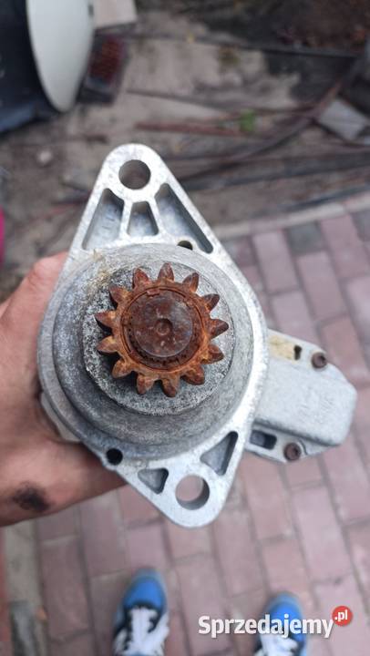 Rozrusznik 16 benzyna Audi Volkswagen Skoda