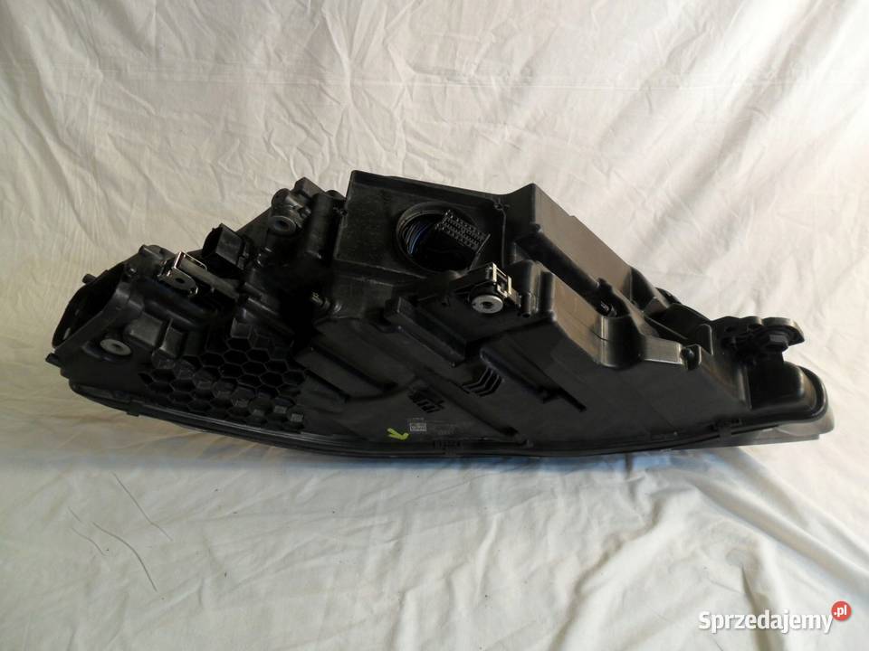 Audi etron digital martix light reflektor Lampy przednie