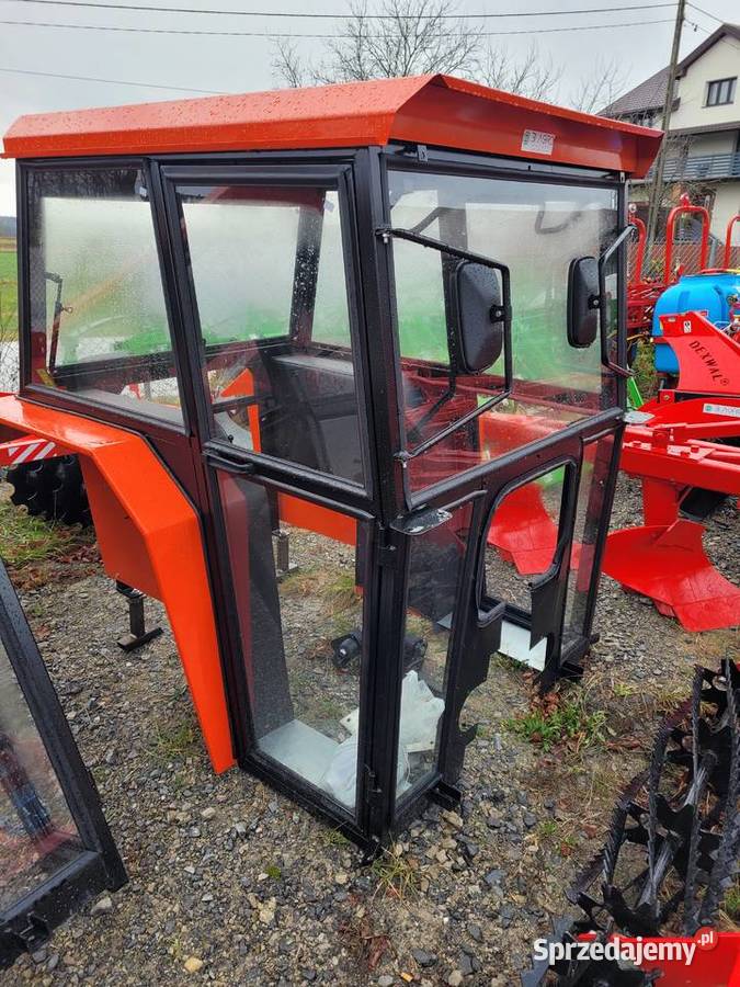 Kabina Ursus C330 C360 RuskiMF255 MF235 T25 Kock