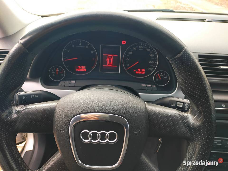 AUDI a4b7 Avant 16 102 manual PbLPG 2007r wspomaganie kierownicy A4 Bełchatów