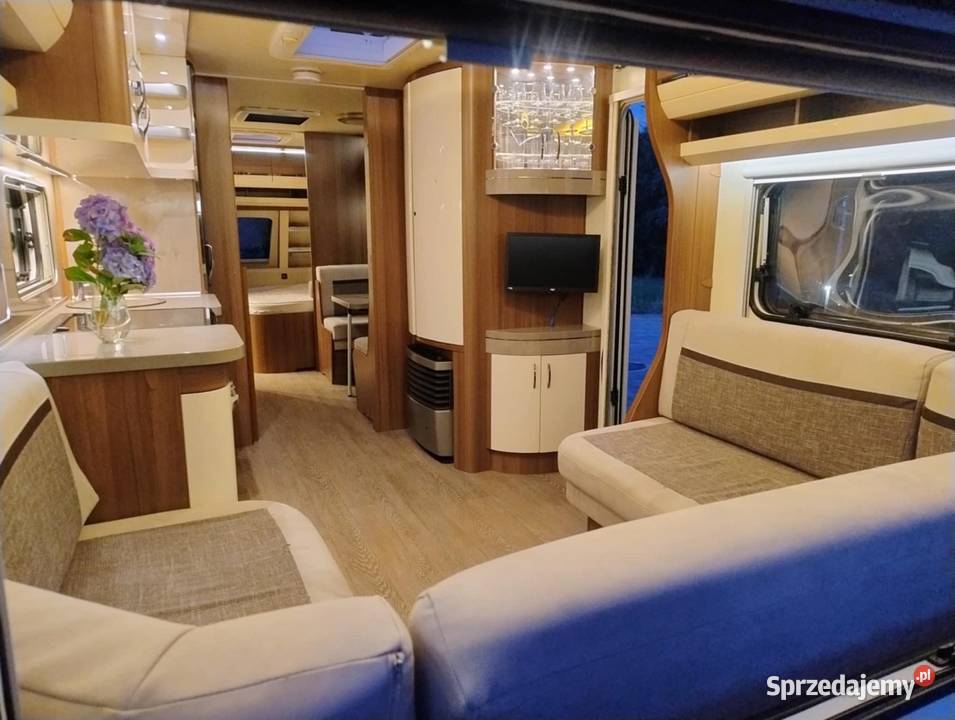 DOM NA KÓŁKACH PRZYCZEPA HOBBY PRESTIGE VIP 7 niskopodłogowe