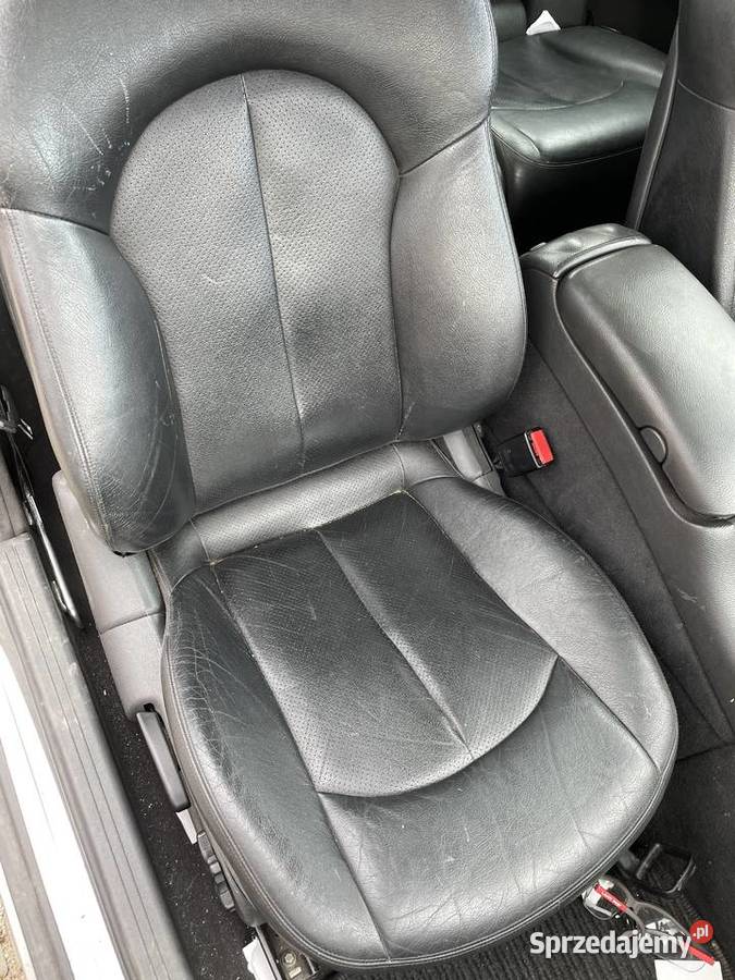 Czarne wnętrze skóra CLK W209 zadbane Kielce