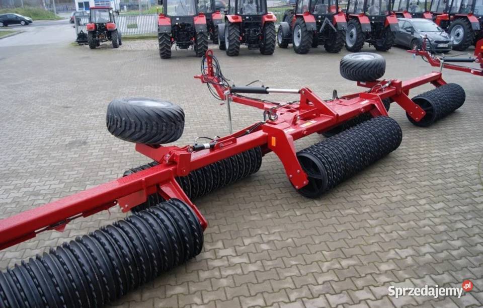 Wał uprawowy LUPUS o szerokości 90 m nieuszkodzony Wały Ciechanów