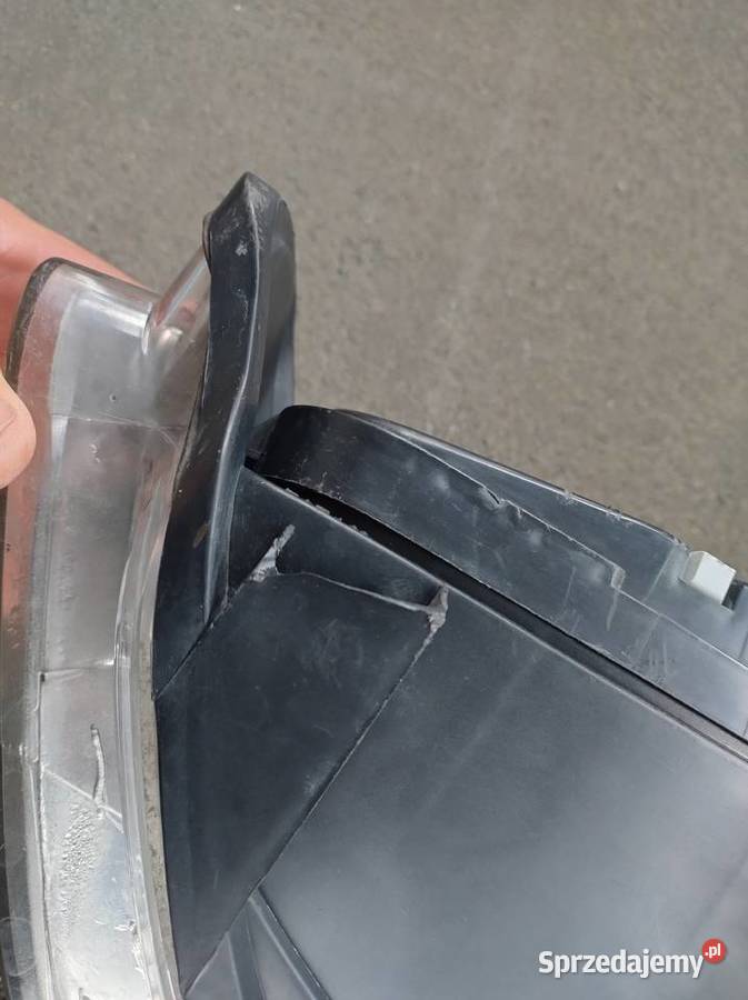 LAMPA PRZEDNIA LEWA I PRAWA FIAT ALBEA PALIO osobowe Zahajki-Kolonia
