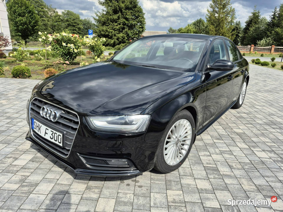 Audi A4 xenon led navi chromy ładny sedan B8 Drelów sprzedam