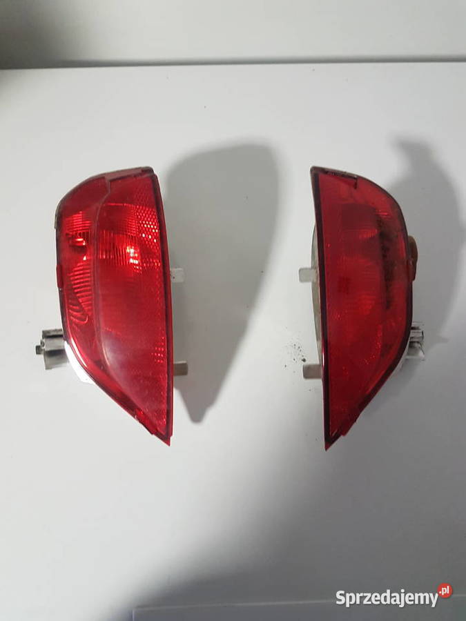 Renault Scenik IV lampa przeciwmgłoweosblask osobowe Poręba