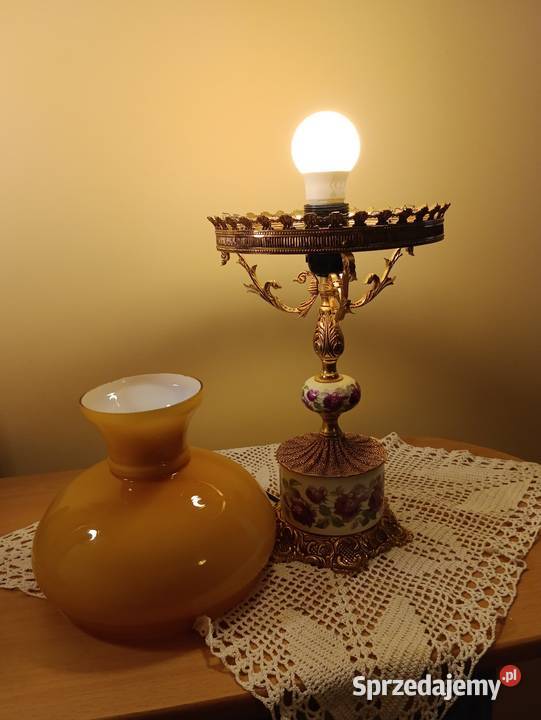 Stylowa lampa stołowa sprzedam