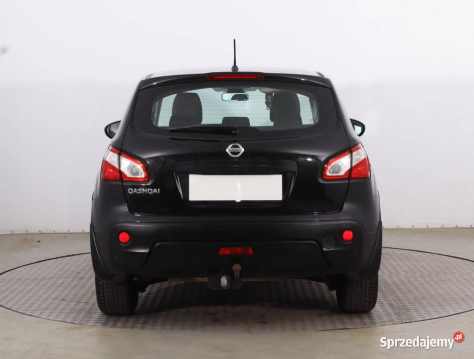 Nissan Qashqai 16 manualna