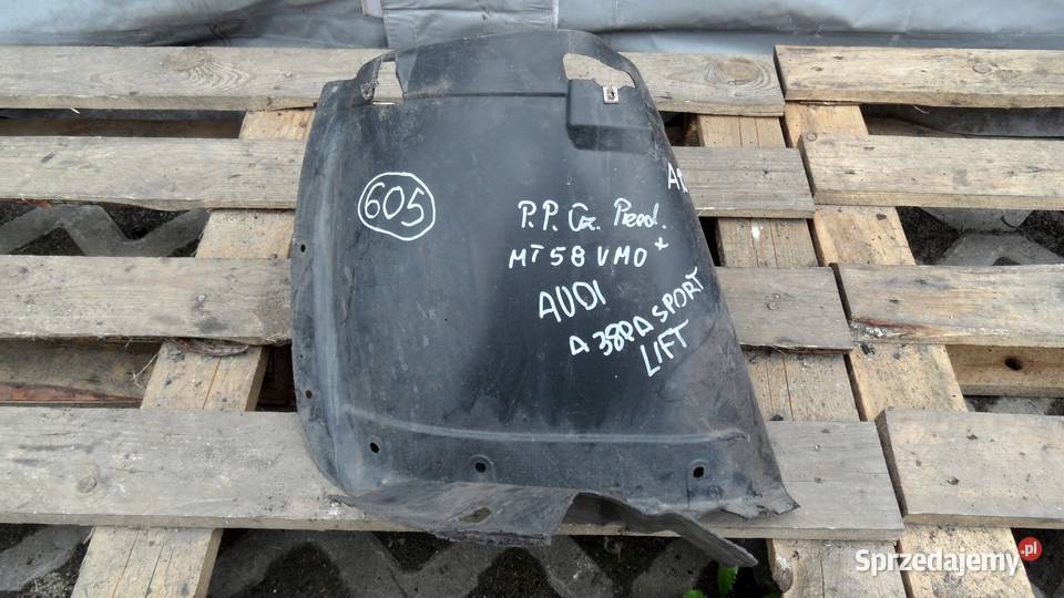 AUDI A3 8PA LIFT 20 TDI 09r nadkole prawy przód Nadkola Nadkola
