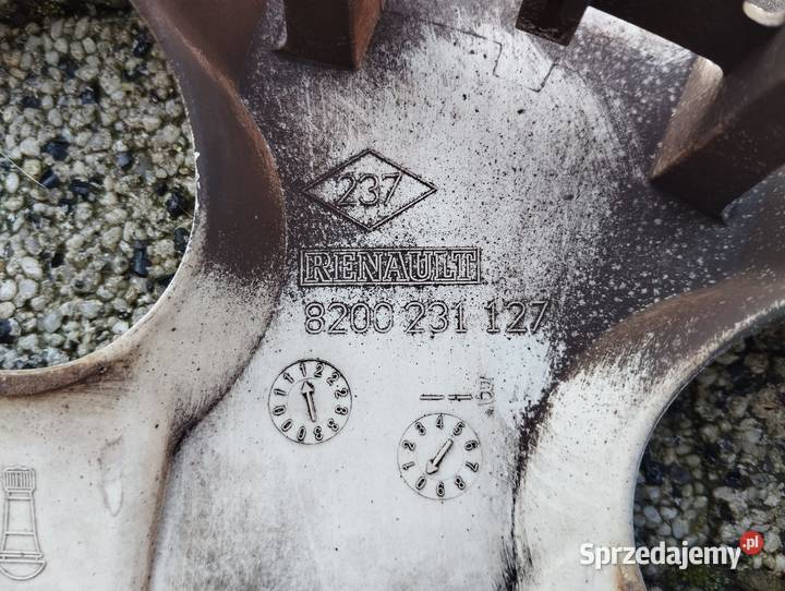 Kołpak Renault 15 82000231127 Oveon sztukę Opony i felgi Kamieniec sprzedam