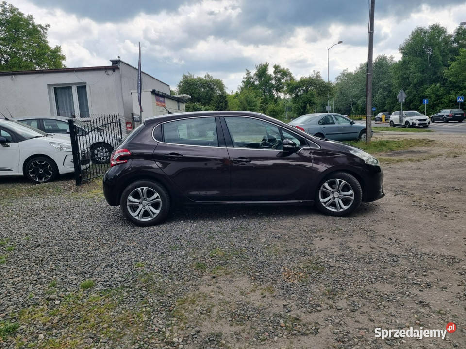 Peugeot 208 KlimatronikNaviPdcTempomat Alu 16 96 elektrochrom. lusterko wst. Motoryzacja Szczecin