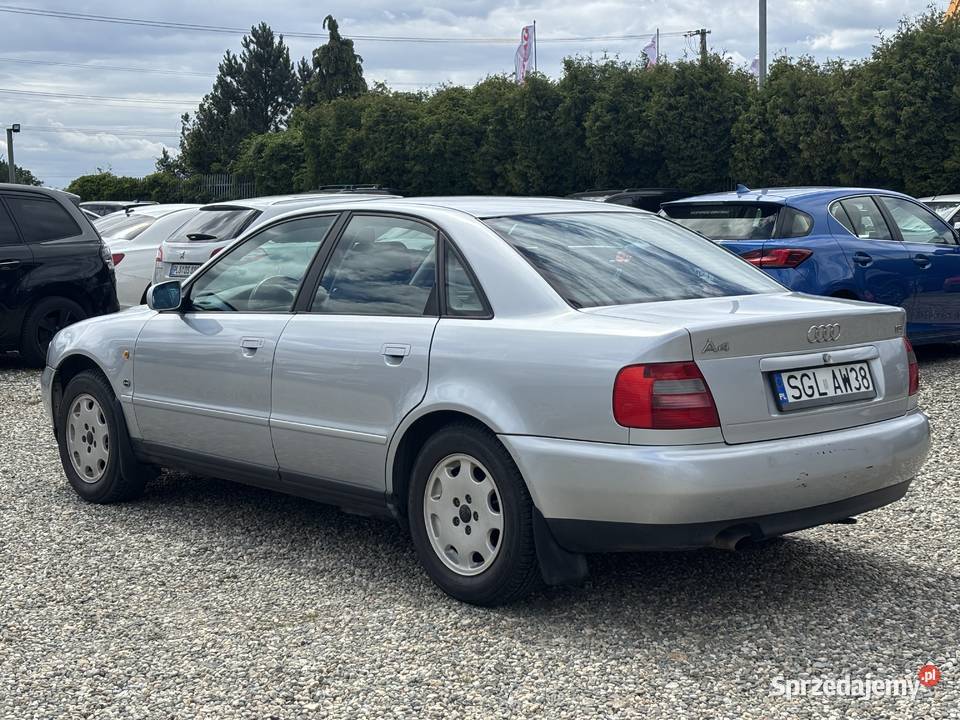 Audi A4 Paniówki