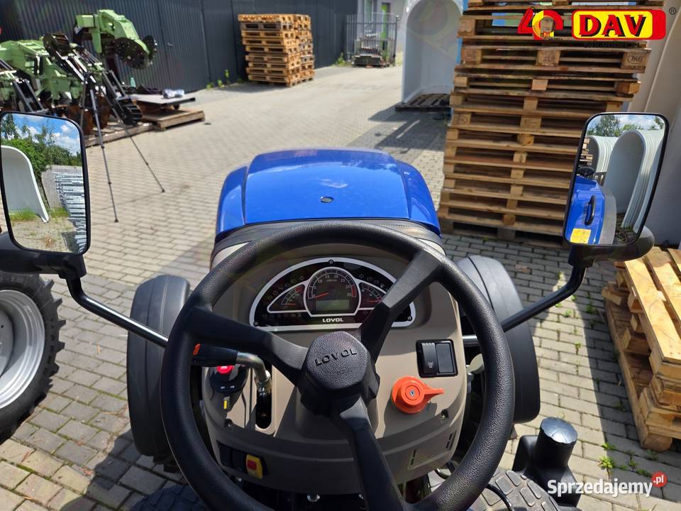 Ciągnik rolniczy 40 LOVOL M404 bez kabiny ROPS