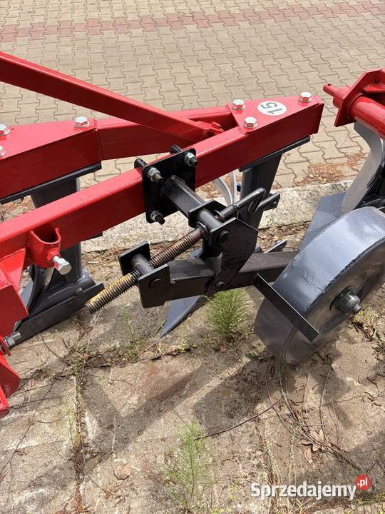 Pług Orlik DEMAROL o 5 skibach szerokość robocza Uchanie